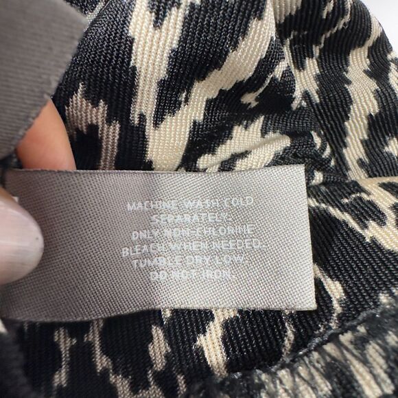 Chico's Travelers Wide Leg Pants Black Beige Abstract‎ Sz 2/L/12/Regular Slinky - Picture 7 of 9